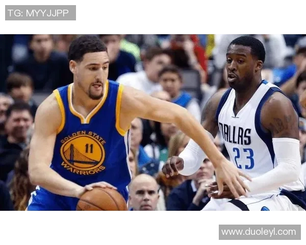 火箭与小牛季后赛抢七大战回顾：经典对决的激烈与悬念